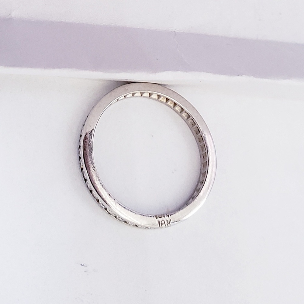 18kt 0.62ct Eternity Diamond Ring White Gold - Picture 3 of 5